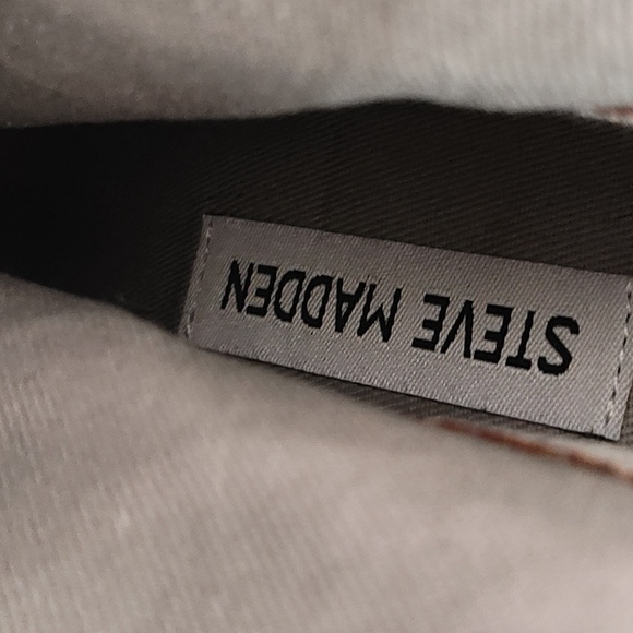 💎💎Steve Madden Rhinestone Boots - Picture 4 of 6